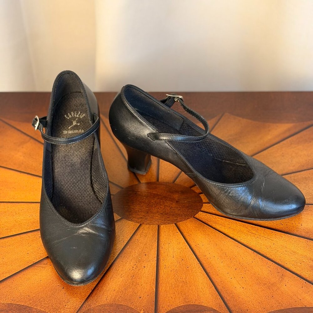 Vintage Capezio Black Leather Dance Character Shoes Womens 7